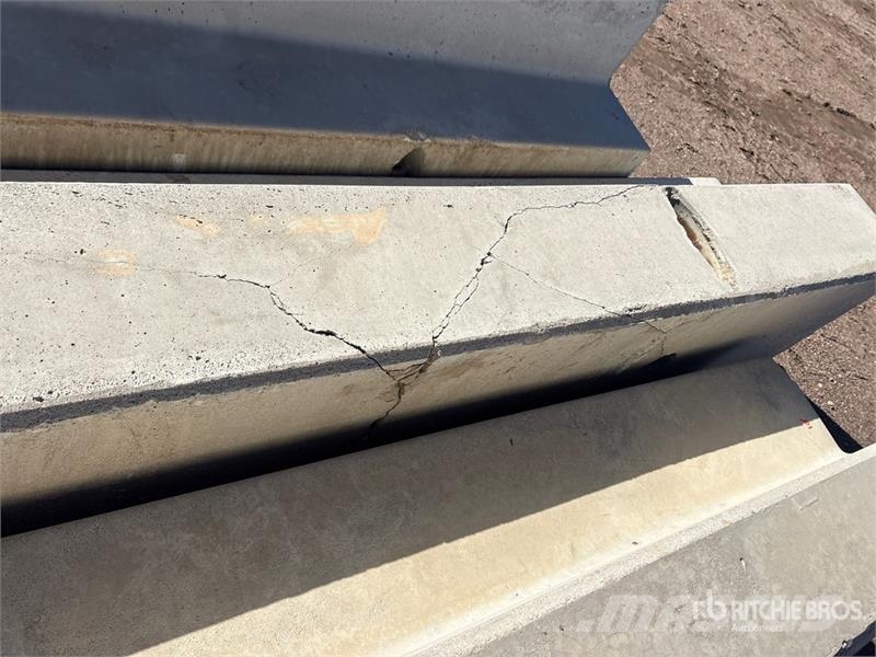 Quantity of (9) Concrete Cattle Guard Bases Інше тваринницьке обладнання