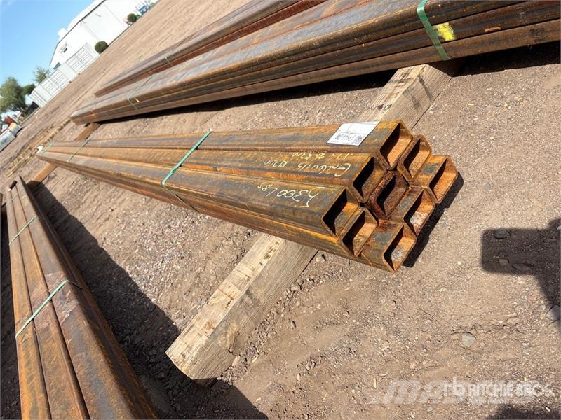 Quantity of (9) Kit Containers Steel 2 in x 3 in 관개 장비