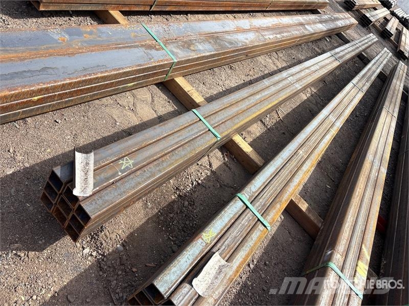 Quantity of (9) Kit Containers Steel 2.5 in x 2.5 Bewässerungssysteme