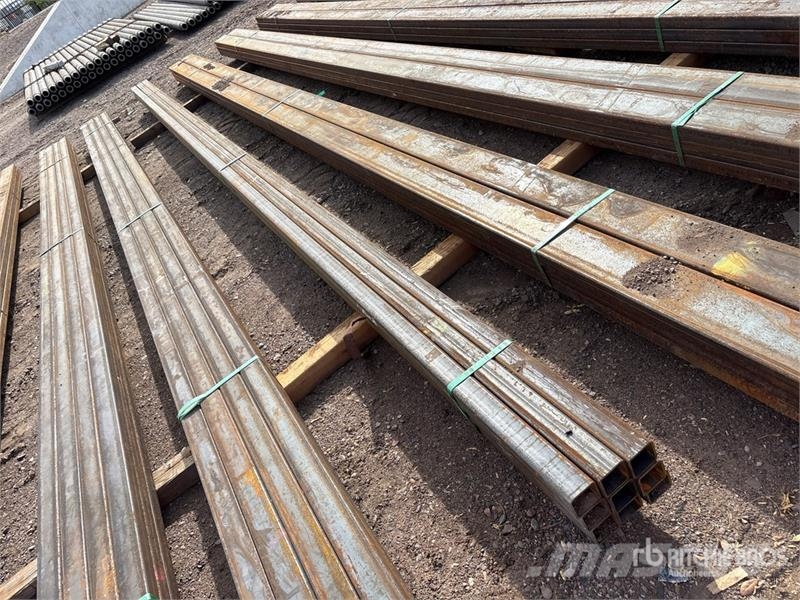 Quantity of (9) Kit Containers Steel 2.5 in x2.5 관개 장비