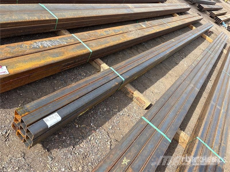Quantity of (9) Kit Containers Steel 2.5 in x2.5 관개 장비