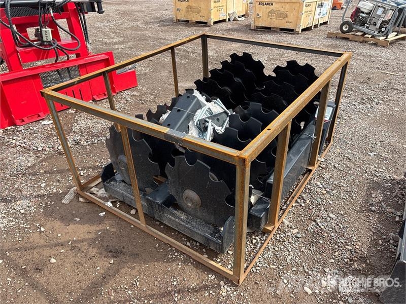  Quantity of (9) Miscellaneous Attachments Andet tilbehør