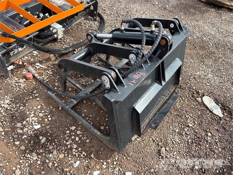  Quantity of (9) Miscellaneous Attachments Andet tilbehør