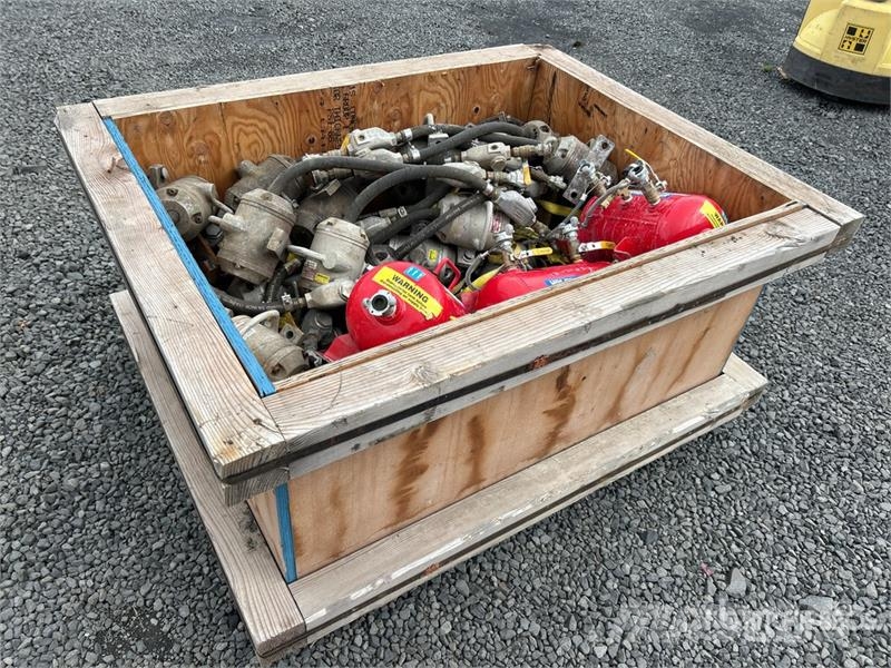Quantity of Air Tanks And Concrete Vibrators 建筑机械-其他