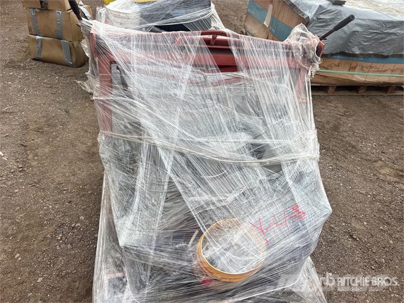 Quantity of Bolts Подемници, лебедки и елеватори за материали