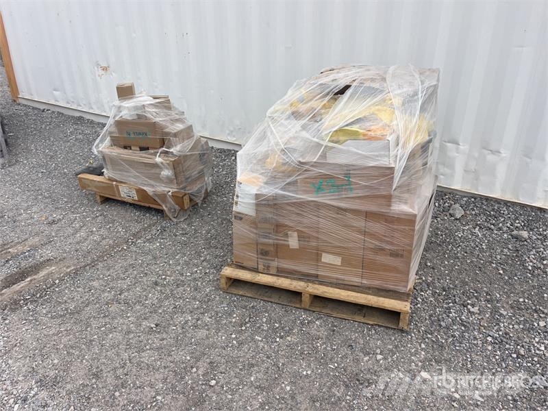 Quantity of Caterpillar Filters, Small Parts, Bobc Other components