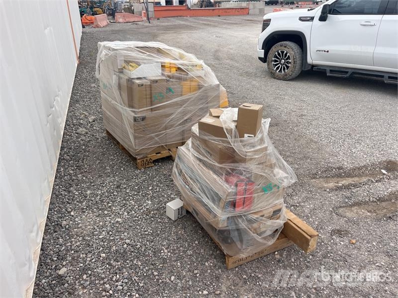 Quantity of Caterpillar Filters, Small Parts, Bobc Other components