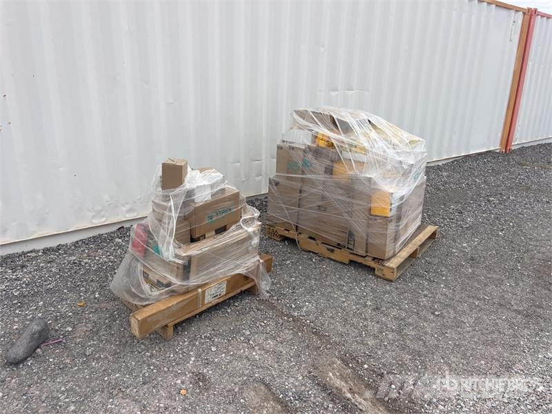 Quantity of Caterpillar Filters, Small Parts, Bobc Other components