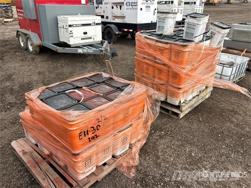 Quantity of Color Hardener Sonstige Baumaschinen