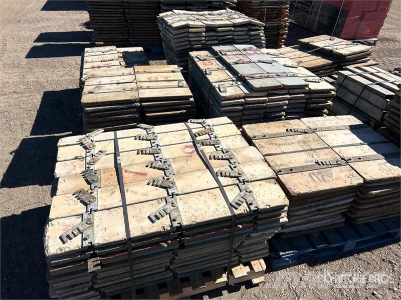 Quantity of Concrete Forms Concrete accessories