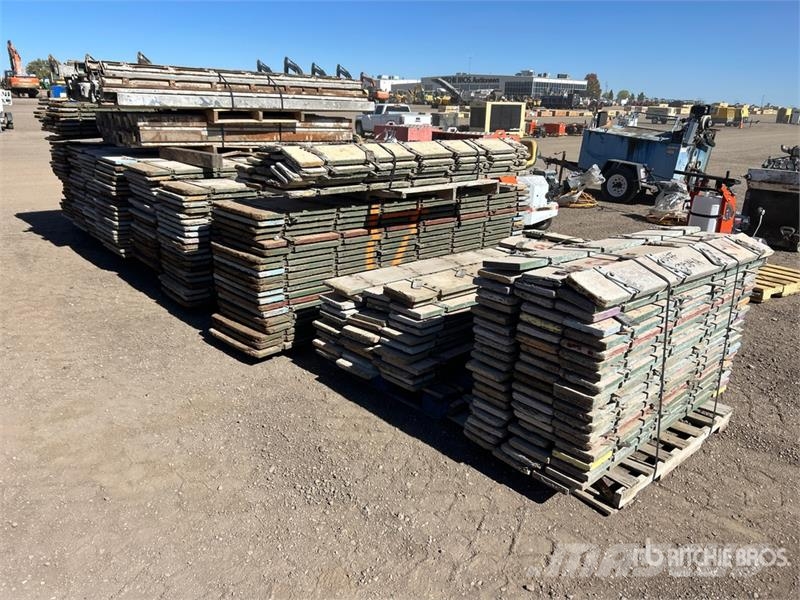 Quantity of Concrete Forms Concrete accessories
