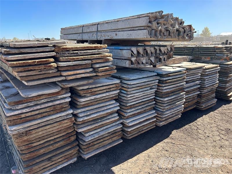 Quantity of Concrete Forms Concrete accessories