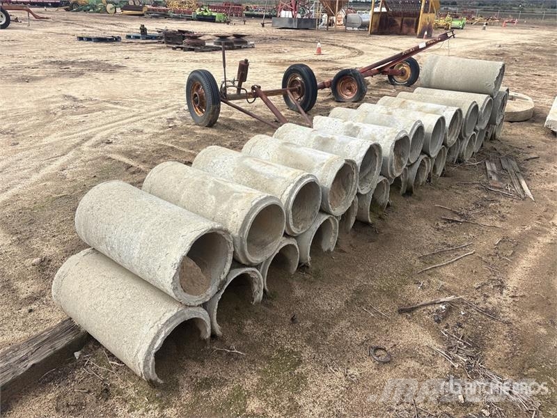 Quantity of Concrete Pipe Sections Sonstige Landmaschinen