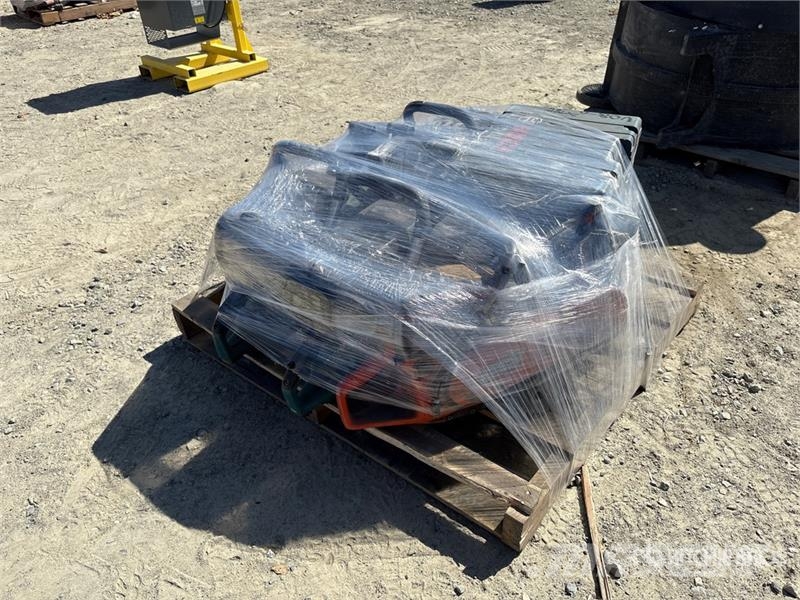 Quantity of Cut-Off Saw Andre komponenter