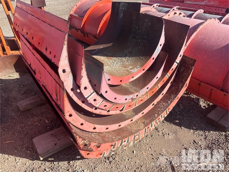 Quantity of EFCO Plate Girder Concrete Cap Forms. Zubehör