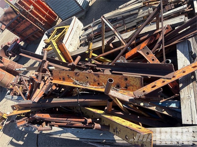  Quantity of EFCO Plate Girder Concrete Forms and H Zubehör