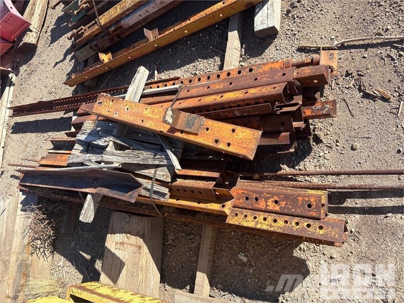  Quantity of EFCO Plate Girder Concrete Forms and H Zubehör