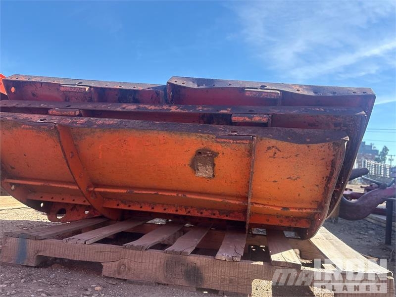 Quantity of EFCO Plate Gerder Column Concrete Form Acessórios de concreto