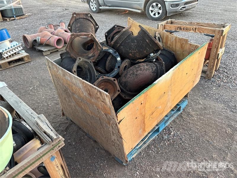 Quantity of Fittings / Pipe/ Supplies Sonstige Landmaschinen