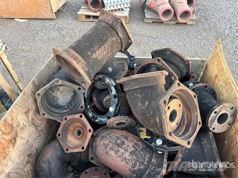 Quantity of Fittings / Pipe/ Supplies Sonstige Landmaschinen