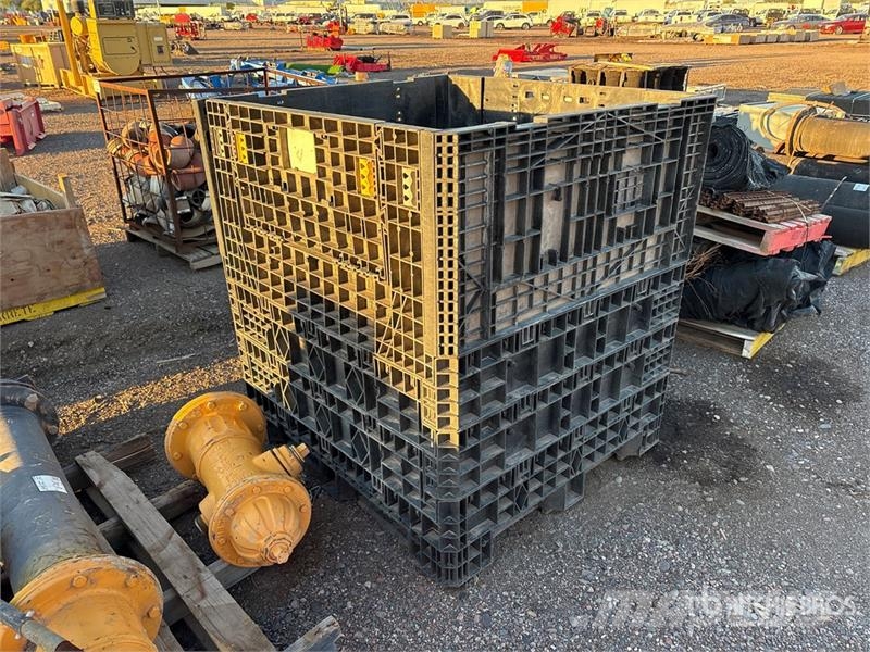  Quantity of Fittings / Pipe / Supplies 農業機械 -　その他