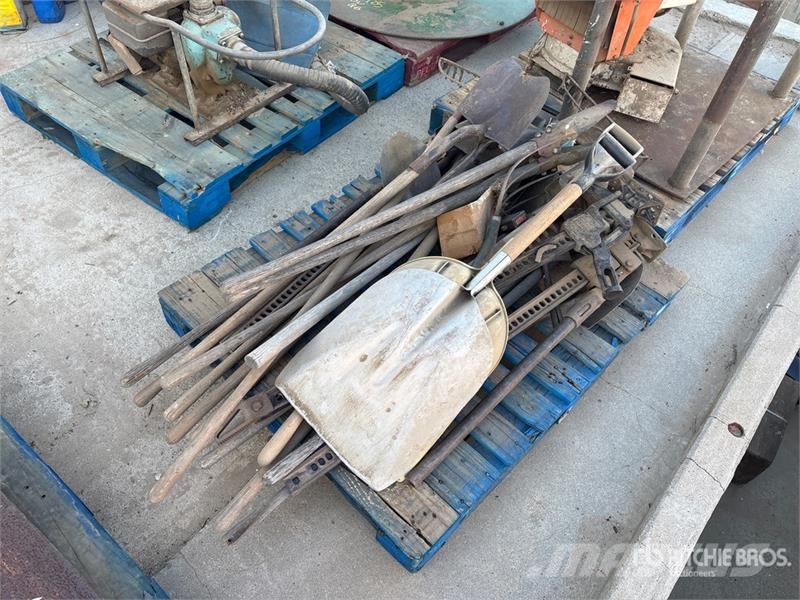 Quantity of Hand Tools and Jacks Drugi deli