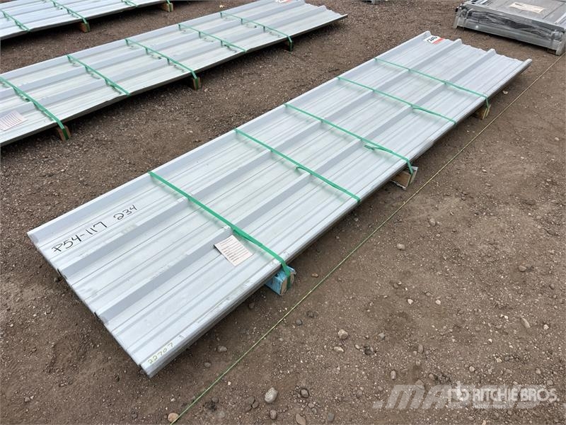 Quantity of Kit Containers Steel R Panels (Unused Verricelli, paranchi e sollevatori per materiali