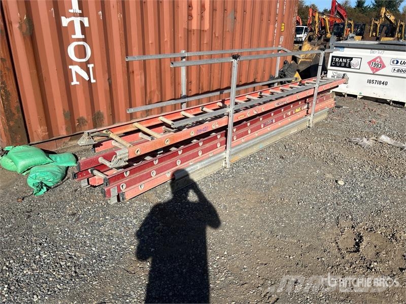  Quantity of Ladder Escadas e plataformas