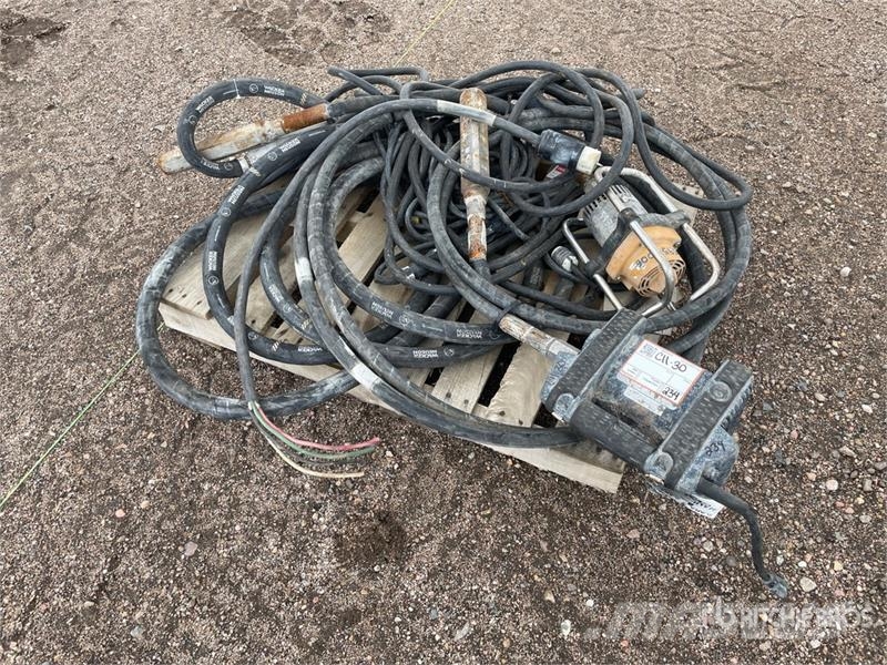  Quantity of Misc. Cords Andet tilbehør