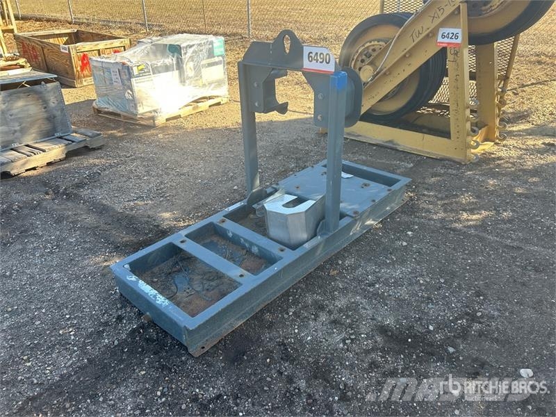  Quantity of Misc. Crane Parts Otros componentes