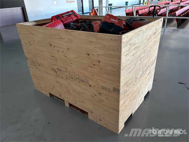 Quantity of Misc. Power Tools & Vacuums Otros componentes