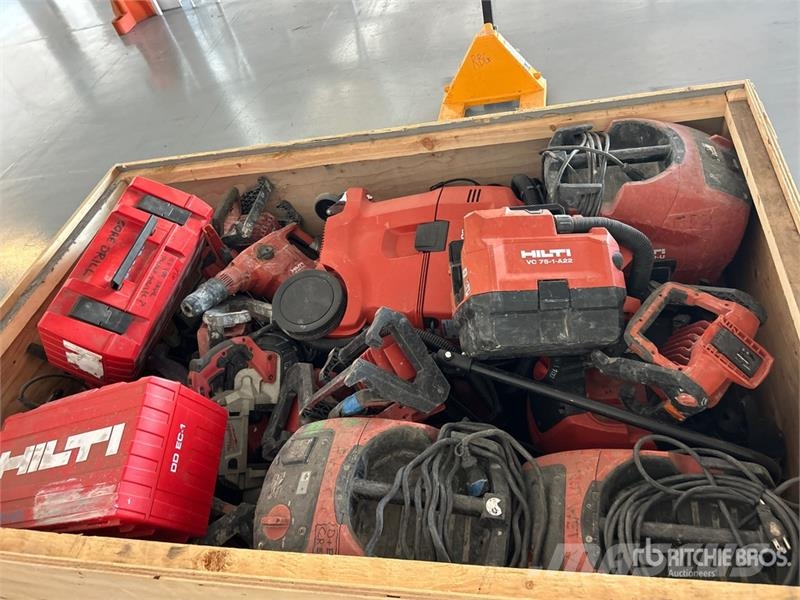 Quantity of Misc. Power Tools & Vacuums Otros componentes