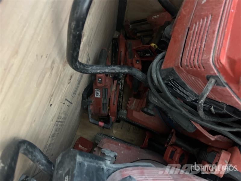 Quantity of Misc. Power Tools & Vacuums Otros componentes