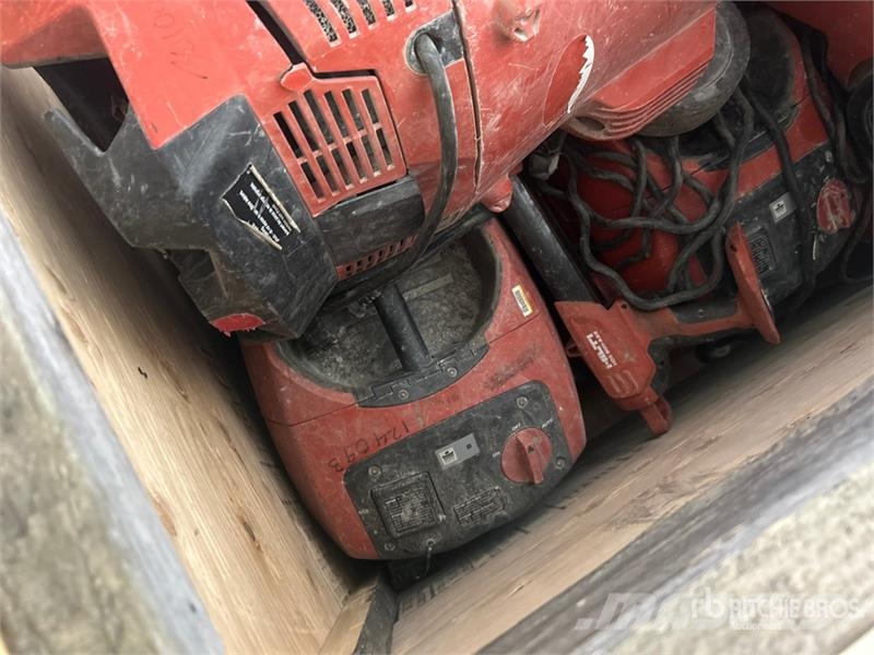 Quantity of Misc. Power Tools & Vacuums Otros componentes