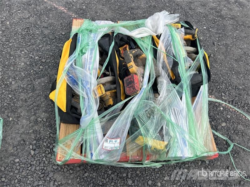 Quantity of Misc. Power Tools Outros componentes