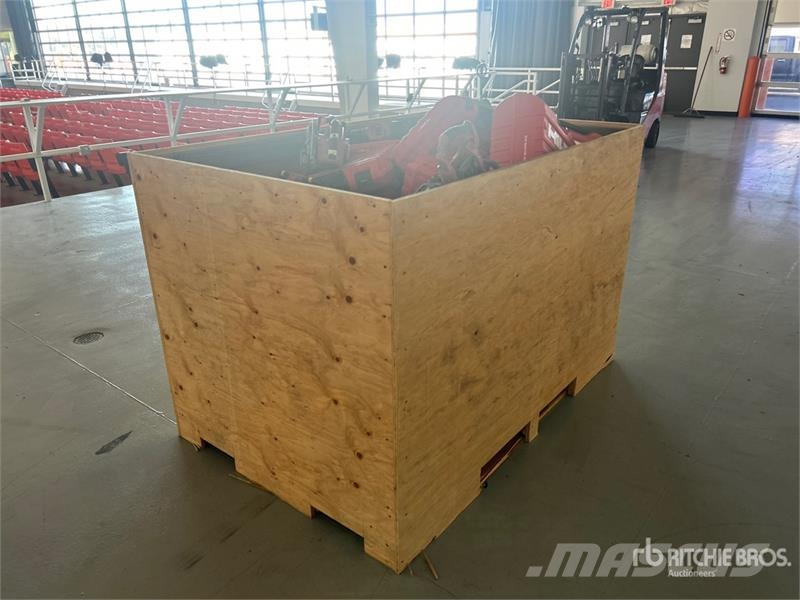 Quantity of Misc. Power Tools & Vacuums Drugi deli