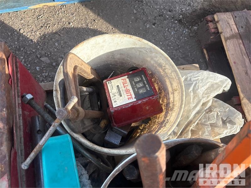 Quantity of Miscellaneous jackhammer Bits and spad Outros componentes