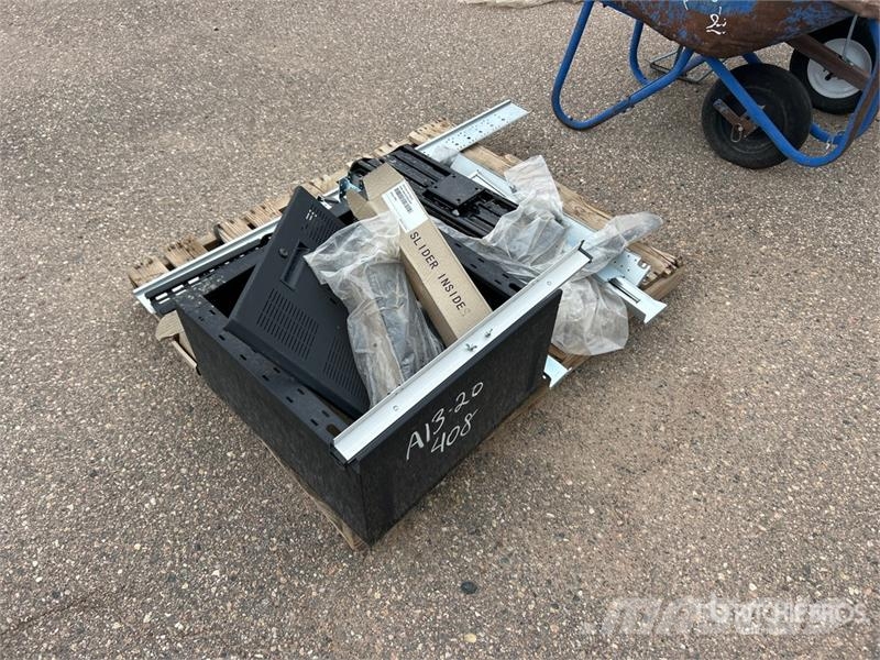 Quantity of Mounting Brackets Costruzioni - Altro