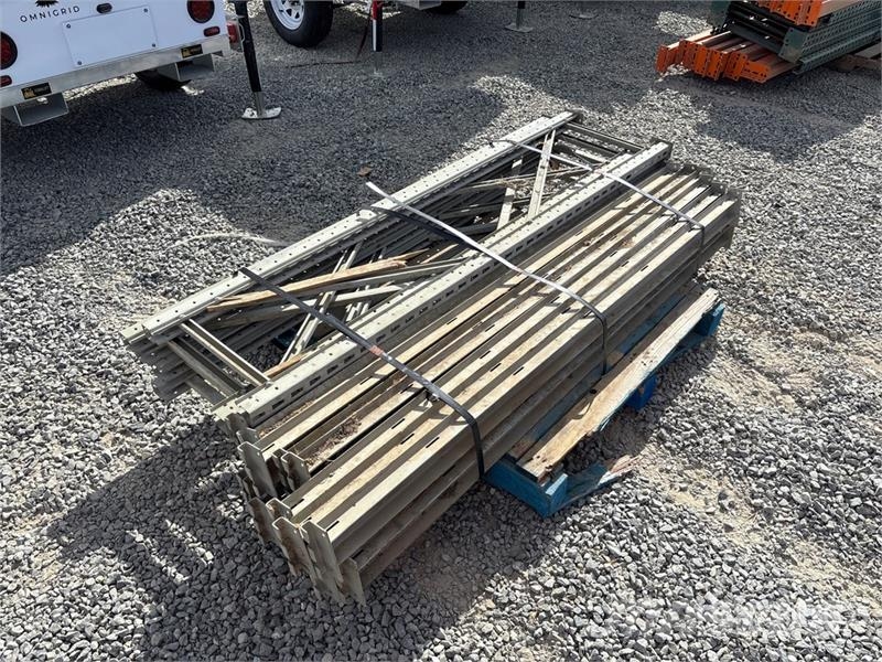 Quantity of Pallet Racking Építőipar - Egyebek