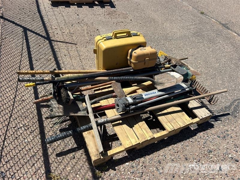 Quantity of Pipe Laser & Hand Tools Instrumente, Mess- und Automatisierungsausrüstung
