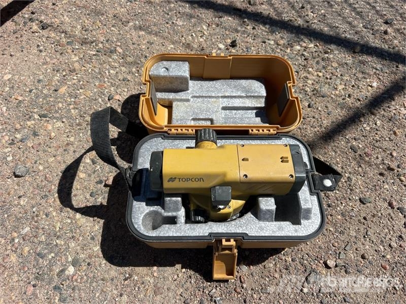 Quantity of Pipe Laser & Hand Tools Instrumente, Mess- und Automatisierungsausrüstung