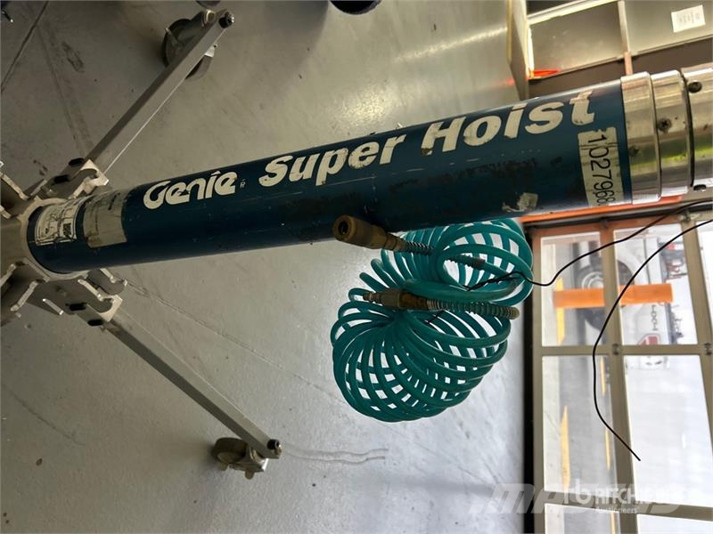 Quantity of Pressure Washers, Sheetrock Jack, Indu Diger parçalar