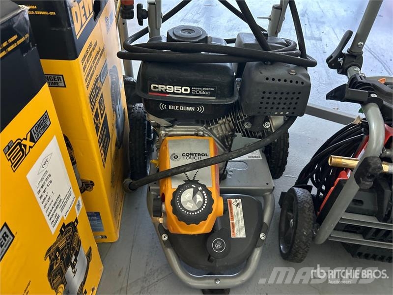 Quantity of Pressure Washers, Sheetrock Jack, Indu Diger parçalar