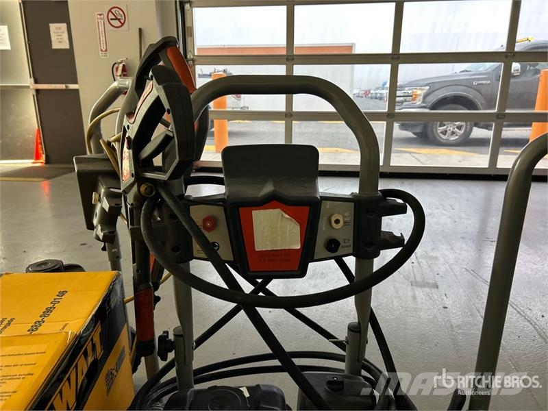 Quantity of Pressure Washers, Sheetrock Jack, Indu Diger parçalar