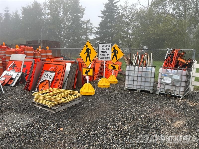  Quantity of Road Signs Други