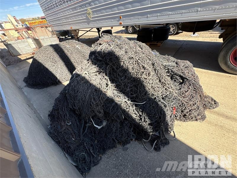  Quantity of Sinco Debris Nets - approximately 20,0 Talhas, guinchos e elevadores de materiais