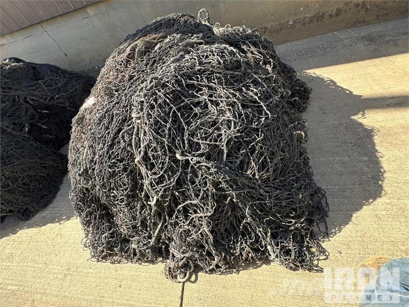  Quantity of Sinco Debris Nets - approximately 20,0 Talhas, guinchos e elevadores de materiais