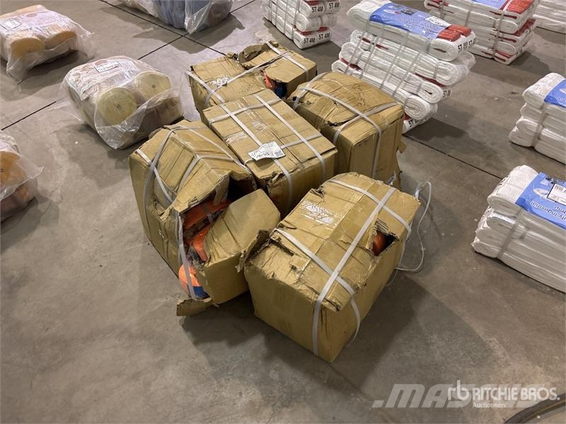  Quantity of  SKLP SK003 2 in x 27 ft Ratchet Strap Otros componentes