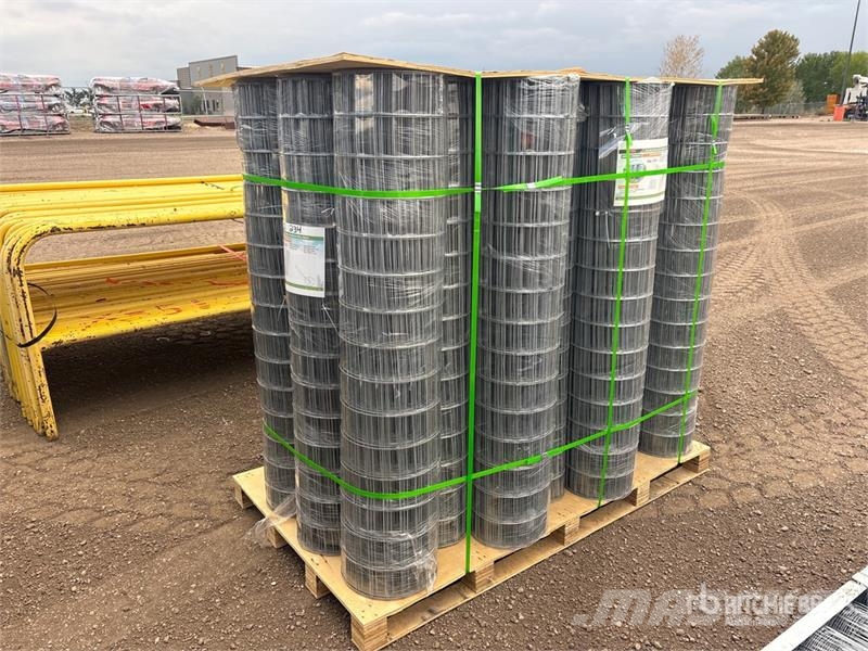  Quantity of  STARVOX SV0566-21 66 ft x 5 ft Hot-di Equipos de vallado