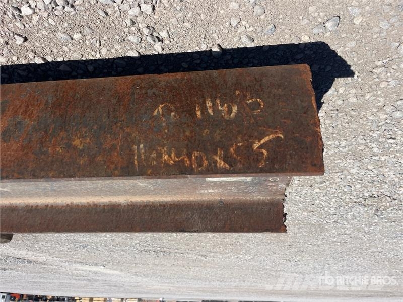 Quantity of Steel I Beams and Steel Tubing 기타 부품